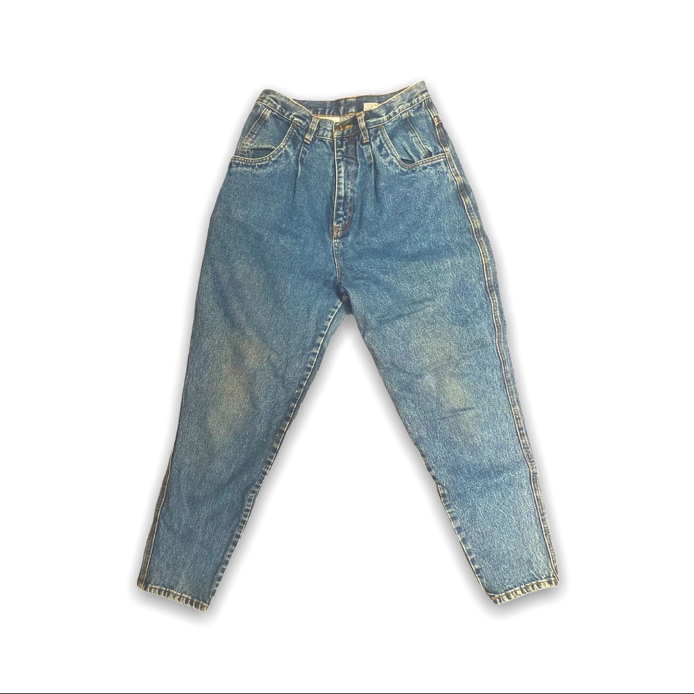 Vintage high waisted blue denim mom jeans